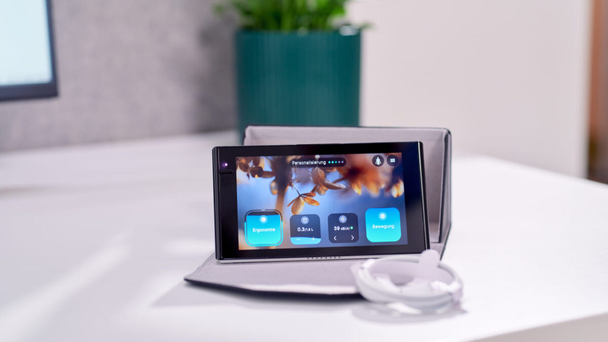 This Smart Desk Gadget Helped Me Fix My Posture While Working From Home