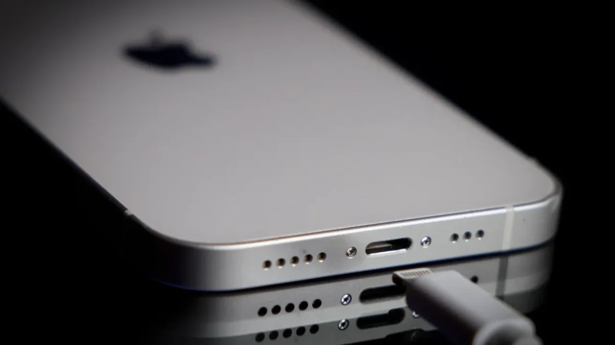 New Apple Chip Flaw Could Help Researchers Jailbreak Older iPhones