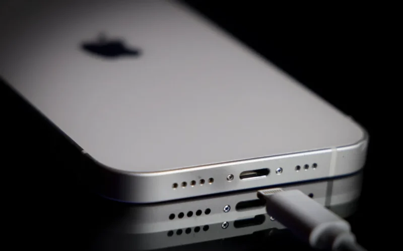 New Apple Chip Flaw Could Help Researchers Jailbreak Older iPhones
