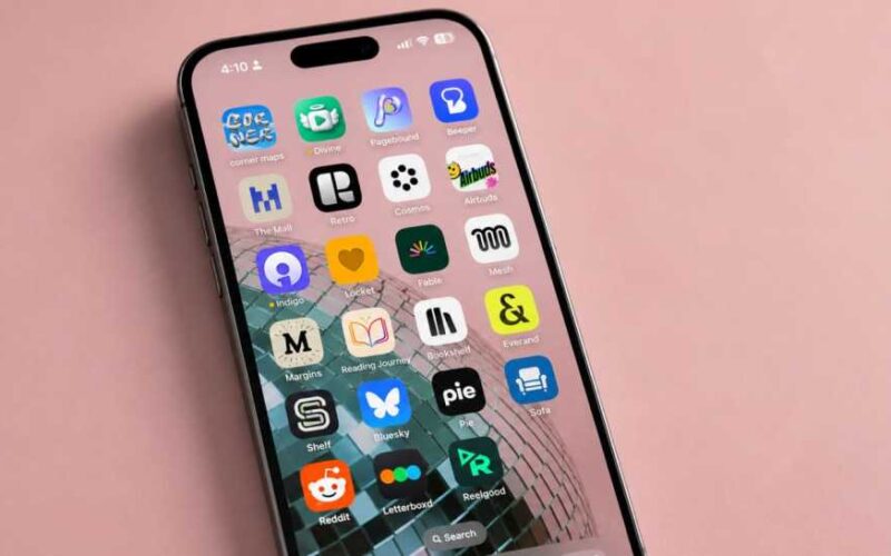 Beyond Instagram: The New Social Apps Challenging Big Tech in 2026