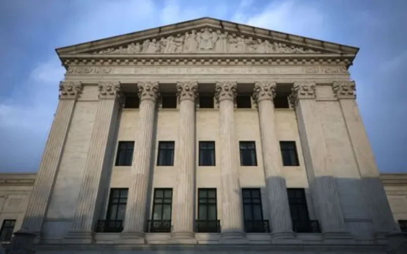 US Supreme Court Strengthens Digital Privacy, Limits Use of Geofence Warrants