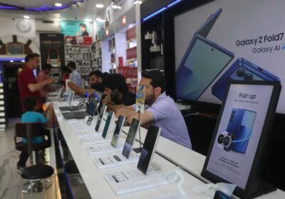AI Memory Chip Shortage Pushes Up Smartphone Prices in India