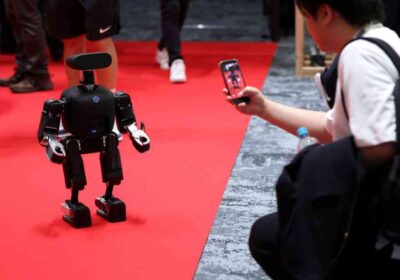 Japan Plans 10 Million AI Robots by 2040 to Tackle Worker Shortage