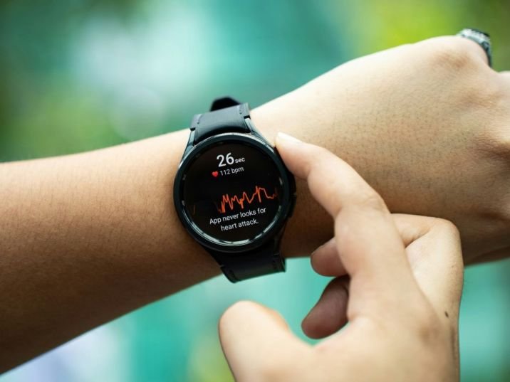 Samsung Develops AI Models to Analyze Health Data From Wearables